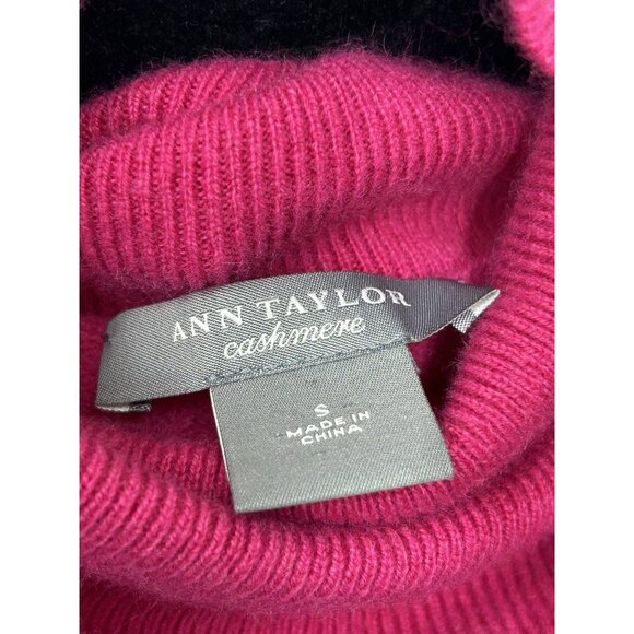 Ann Taylor 100% Cashmere Turtleneck Sweater Womens Small Fuchsia Hot Pink - Picture 3 of 3